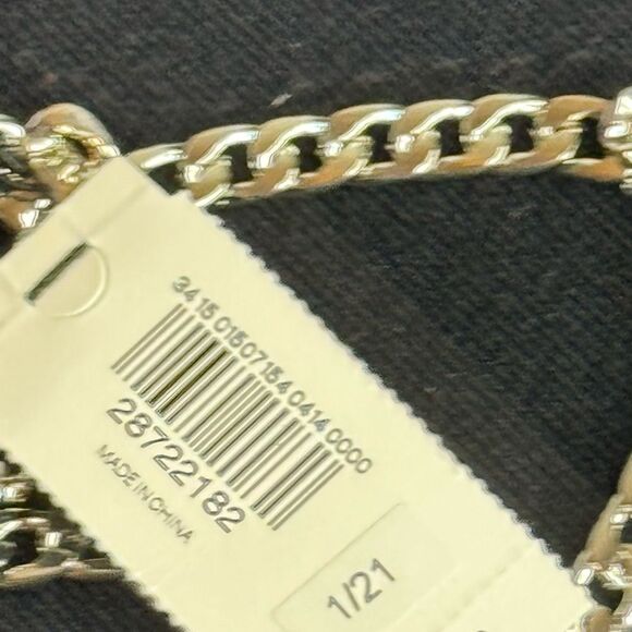 Express Silver Tone Link 8 inch Push Turn Clasp Bracelet - Picture 5 of 8